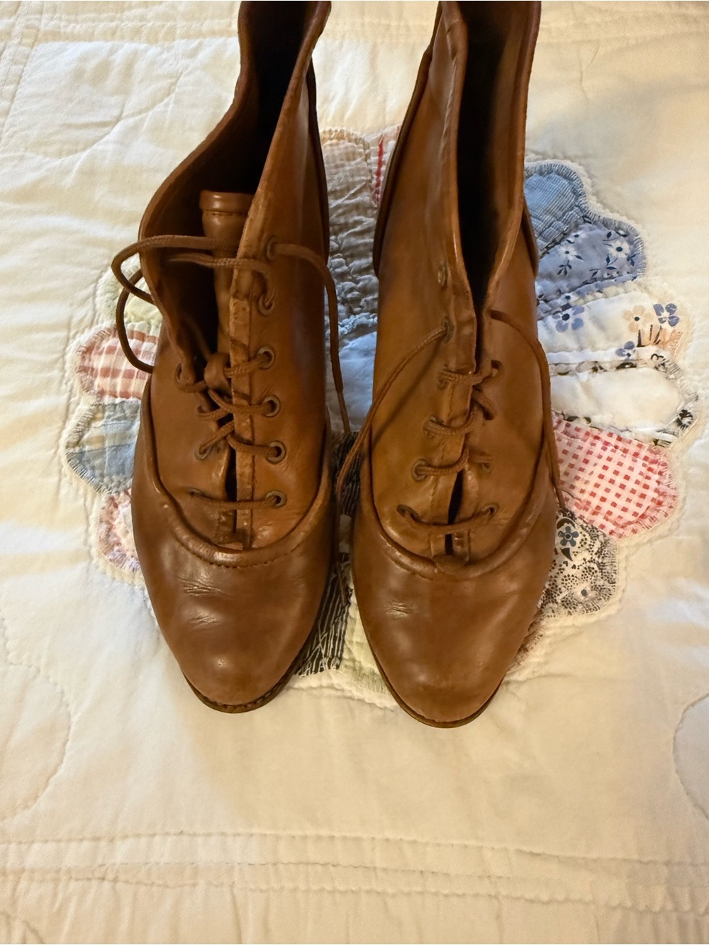 🍁Vintage Style Brown Leather Women's Lace-Up Boots 🍂